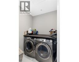 Mud room - 682 Shawnigan Lake Rd, Shawnigan Lake, BC V0R2L0 Photo 17