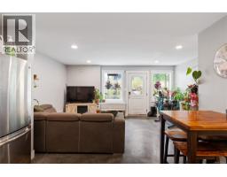682 Shawnigan Lake Rd, Shawnigan Lake, BC V0R2L0 Photo 26