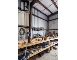 682 Shawnigan Lake Rd, Shawnigan Lake, BC V0R2L0 Photo 34