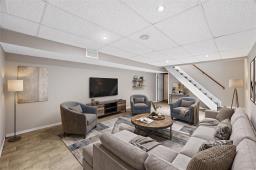 84 Marlow Court, Winnipeg, MB R2P0A4 Photo 28