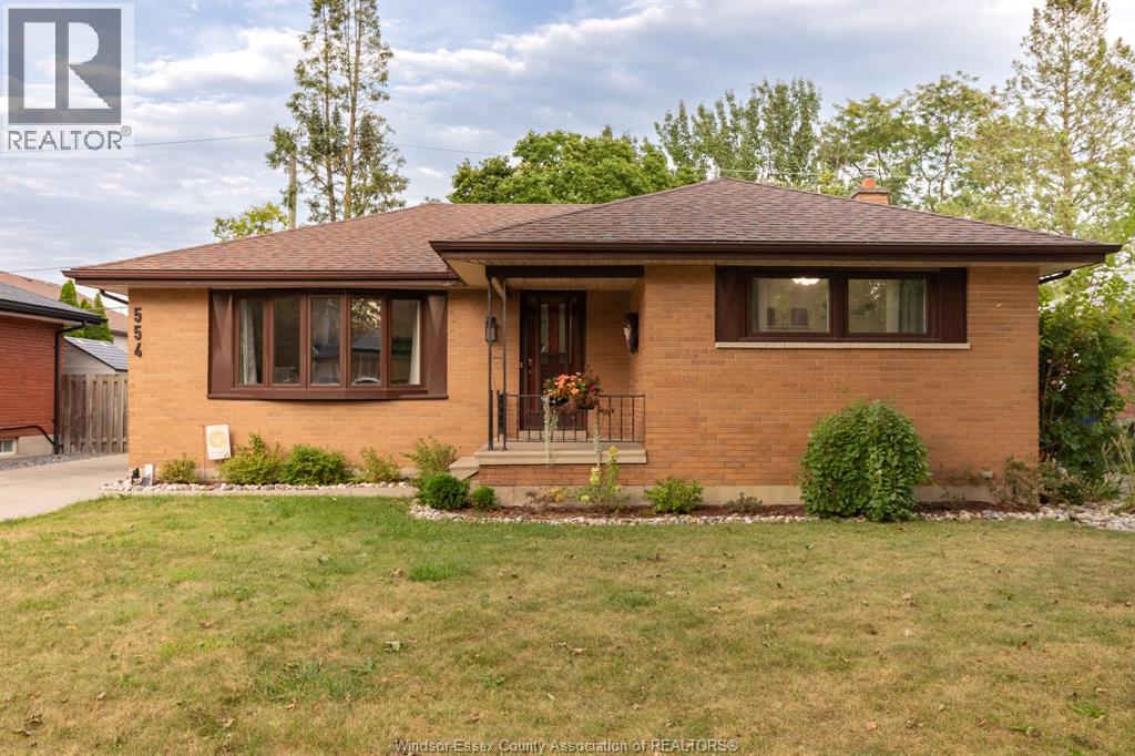 554 BERTHA AVENUE - 3