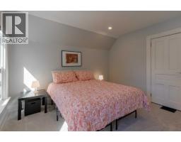 133 14 Street N, Lethbridge, AB T1H2V6 Photo 18