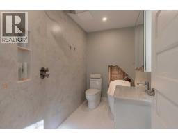 133 14 Street N, Lethbridge, AB T1H2V6 Photo 22