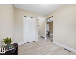 11317 22 Av Nw, Edmonton, AB T6J4V8 Photo 21