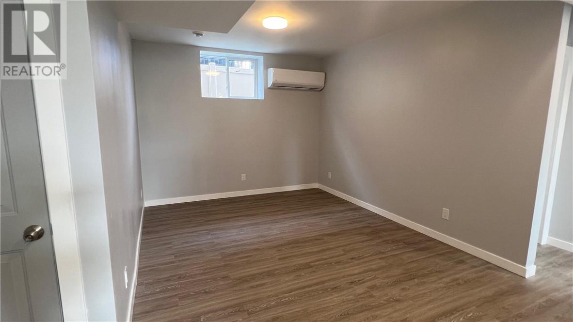 174 Jeanine Street Unit# Lower — photo 4