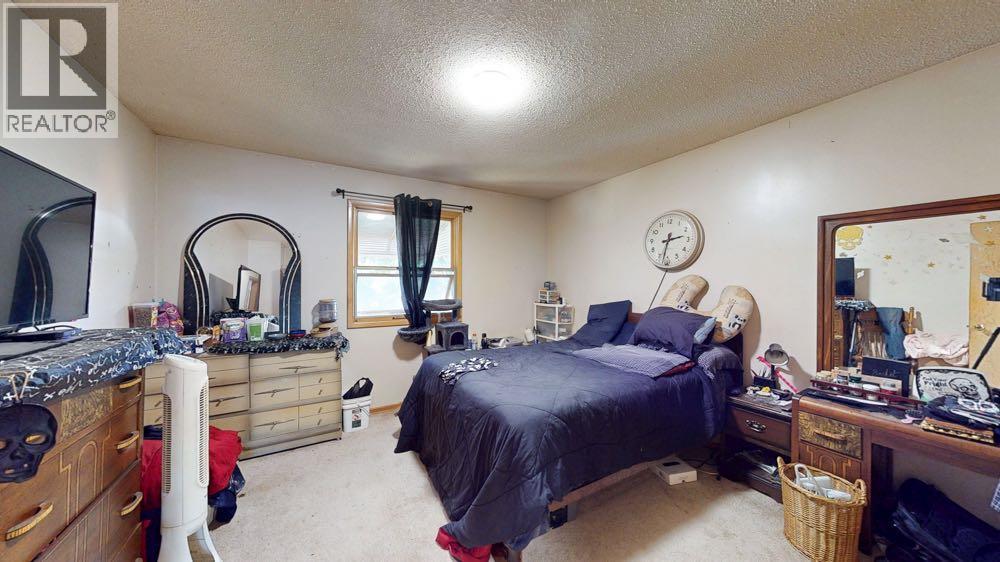 267 3 Street NW - Image 11