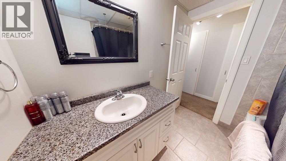 267 3 Street NW - 22