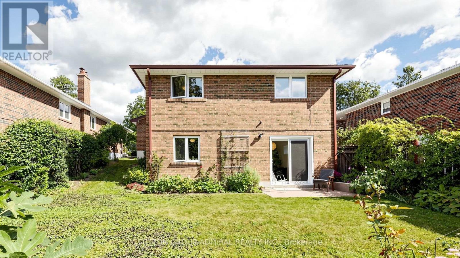 27 WARLINGHAM COURT - 38