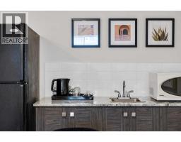 10 Belmont  Sw, Calgary, AB T2X4H7 Photo 27