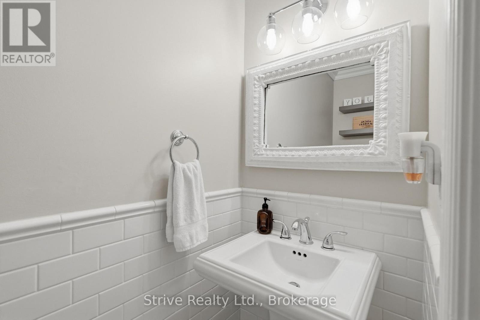 73 RHONDA BOULEVARD - Image 23