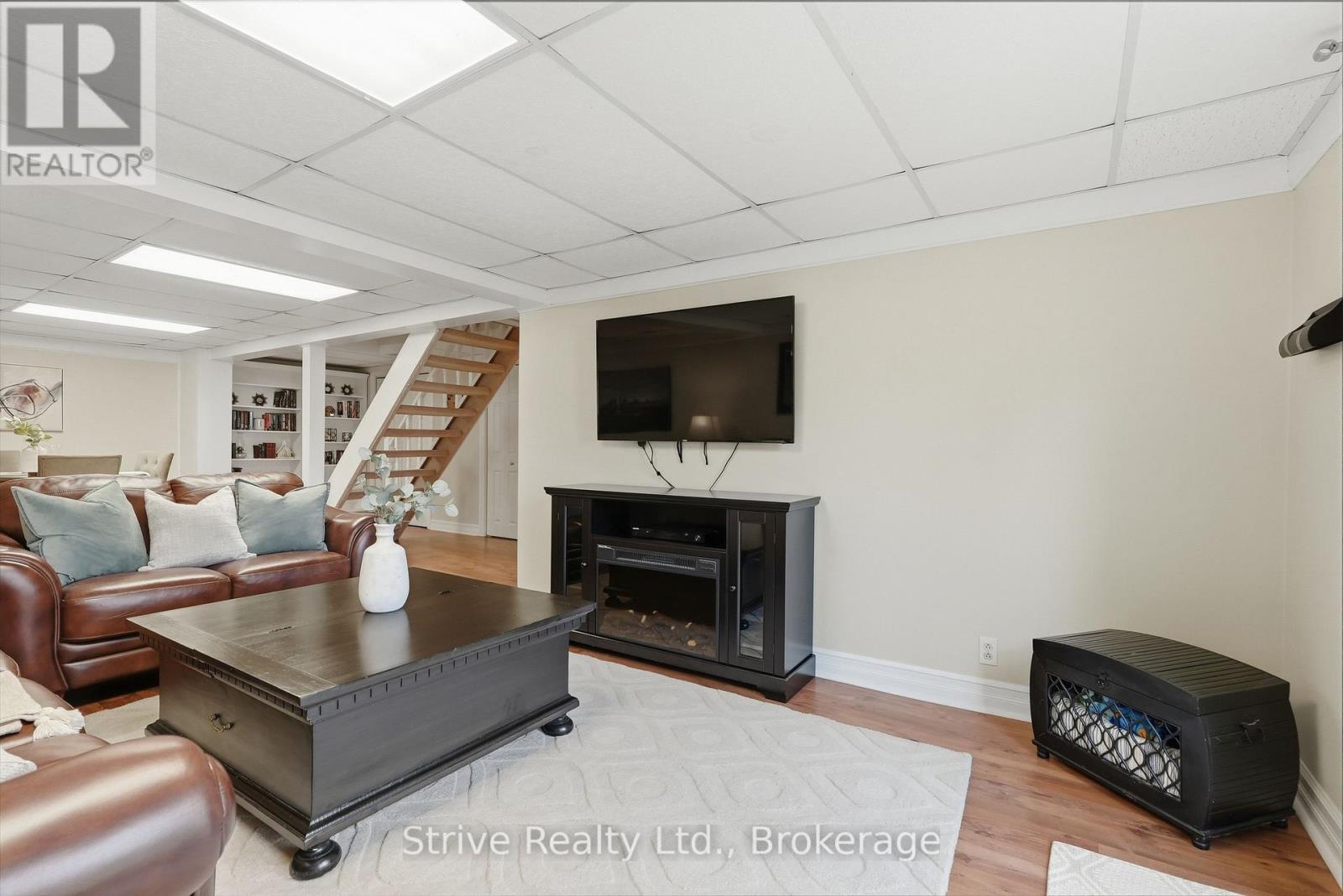 73 RHONDA BOULEVARD - Image 40