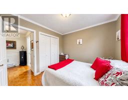 919-927 Marine Drive thumbnail 10