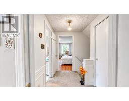 919-927 Marine Drive thumbnail 17