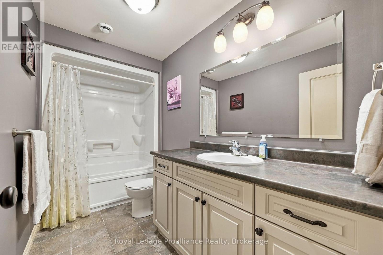 273 AVONDALE ROAD - Image 33