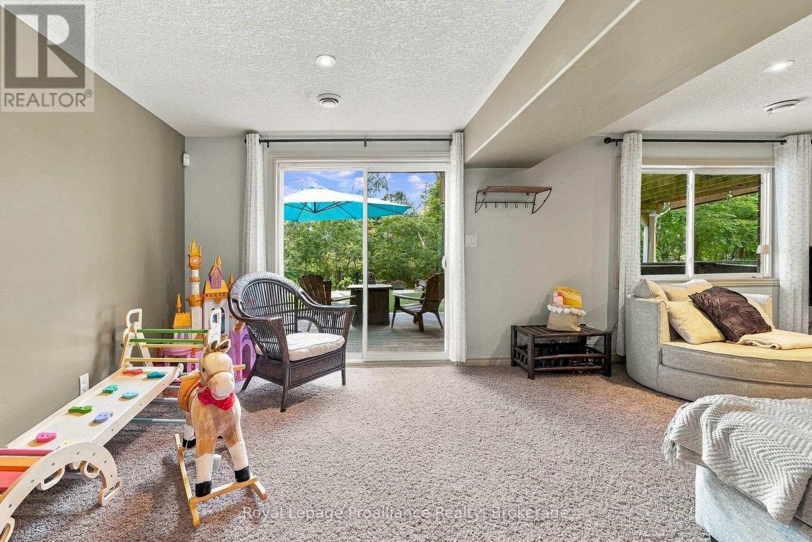 273 AVONDALE ROAD - Image 36