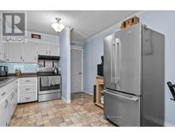 Living room - 108 Dundas Street, Deseronto), ON K0K1X0 Photo 12