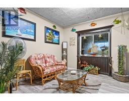 Dining room - 108 Dundas Street, Deseronto), ON K0K1X0 Photo 8