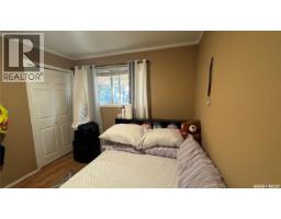 225 Toronto Street, Regina, SK S4R1M1 Photo 14