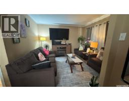 4pc Bathroom - 225 Toronto Street, Regina, SK S4R1M1 Photo 6