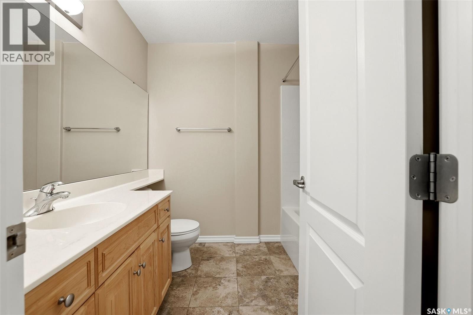#411 2885 Arens ROAD E - 28
