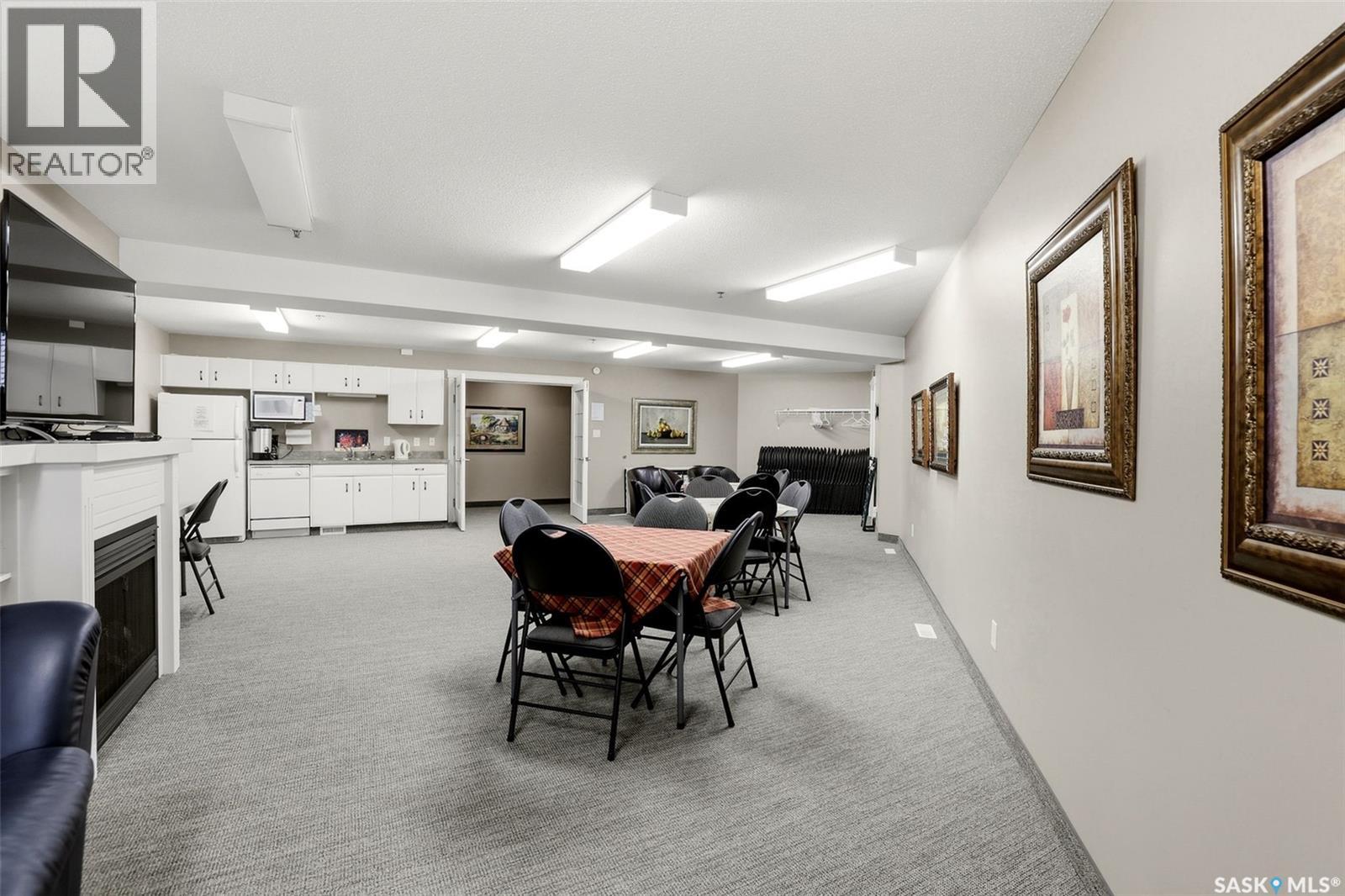 #411 2885 Arens ROAD E - 37