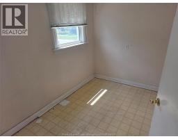 Kitchen - 782 Kember Avenue, Sarnia, ON N7S2T5 Photo 9