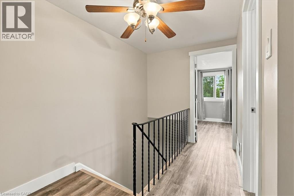 18 FOREST GLEN Court - 25