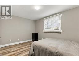 18 Forest Glen Court, Kitchener, ON N2N1E2 Photo 21