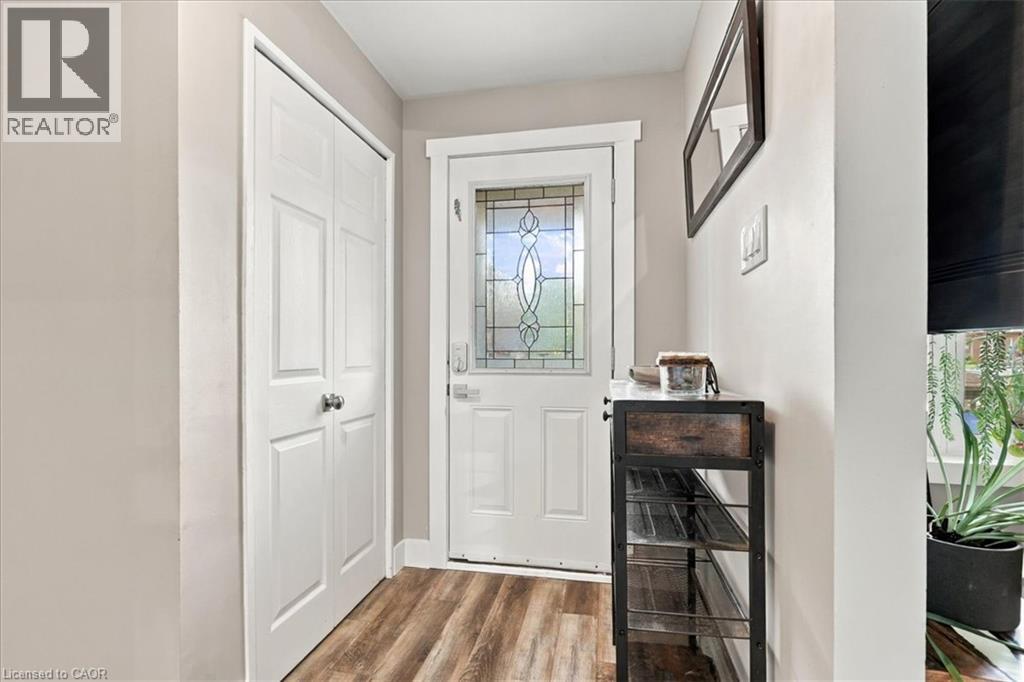 18 FOREST GLEN Court - 4