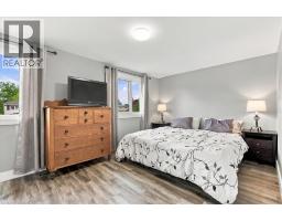 18 Forest Glen Court, Kitchener, ON N2N1E2 Photo 16