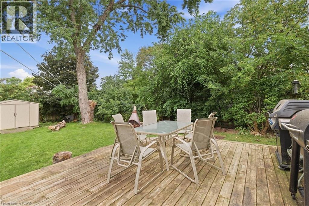 18 FOREST GLEN Court - Image 30