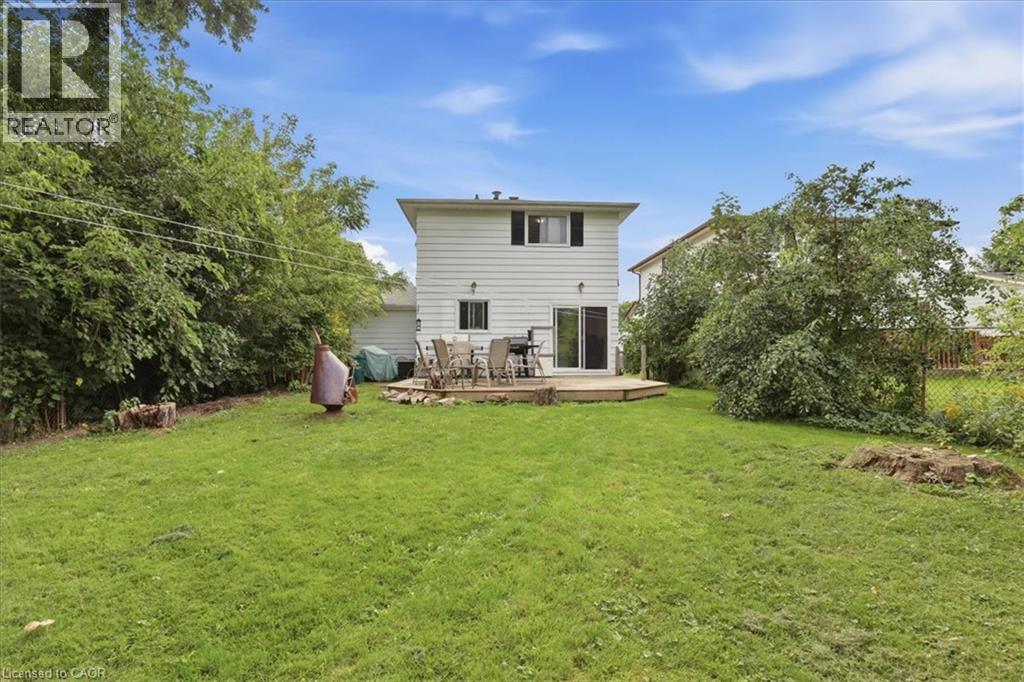 18 FOREST GLEN Court - 33
