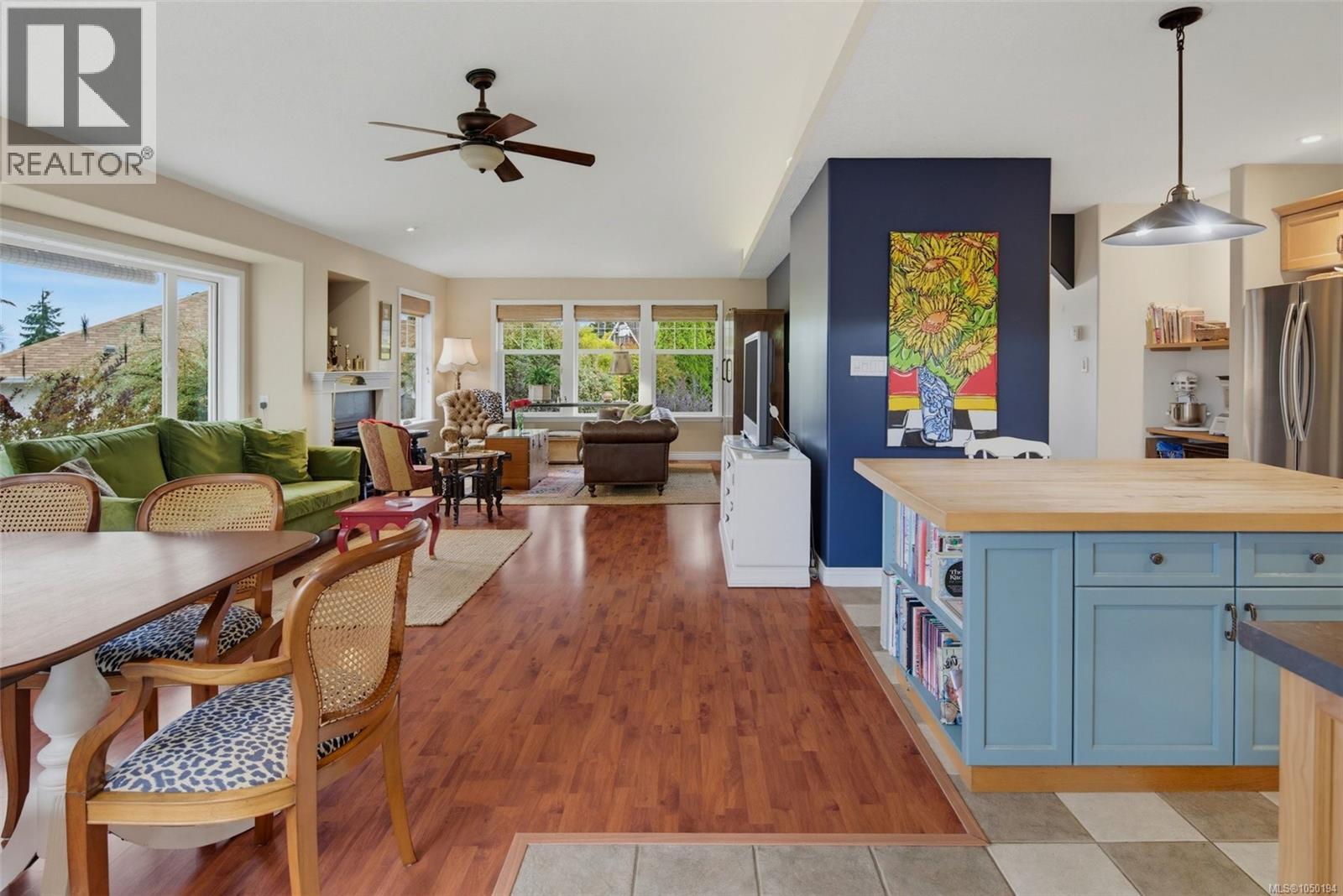 8102 Spinnaker Pl - Image 24