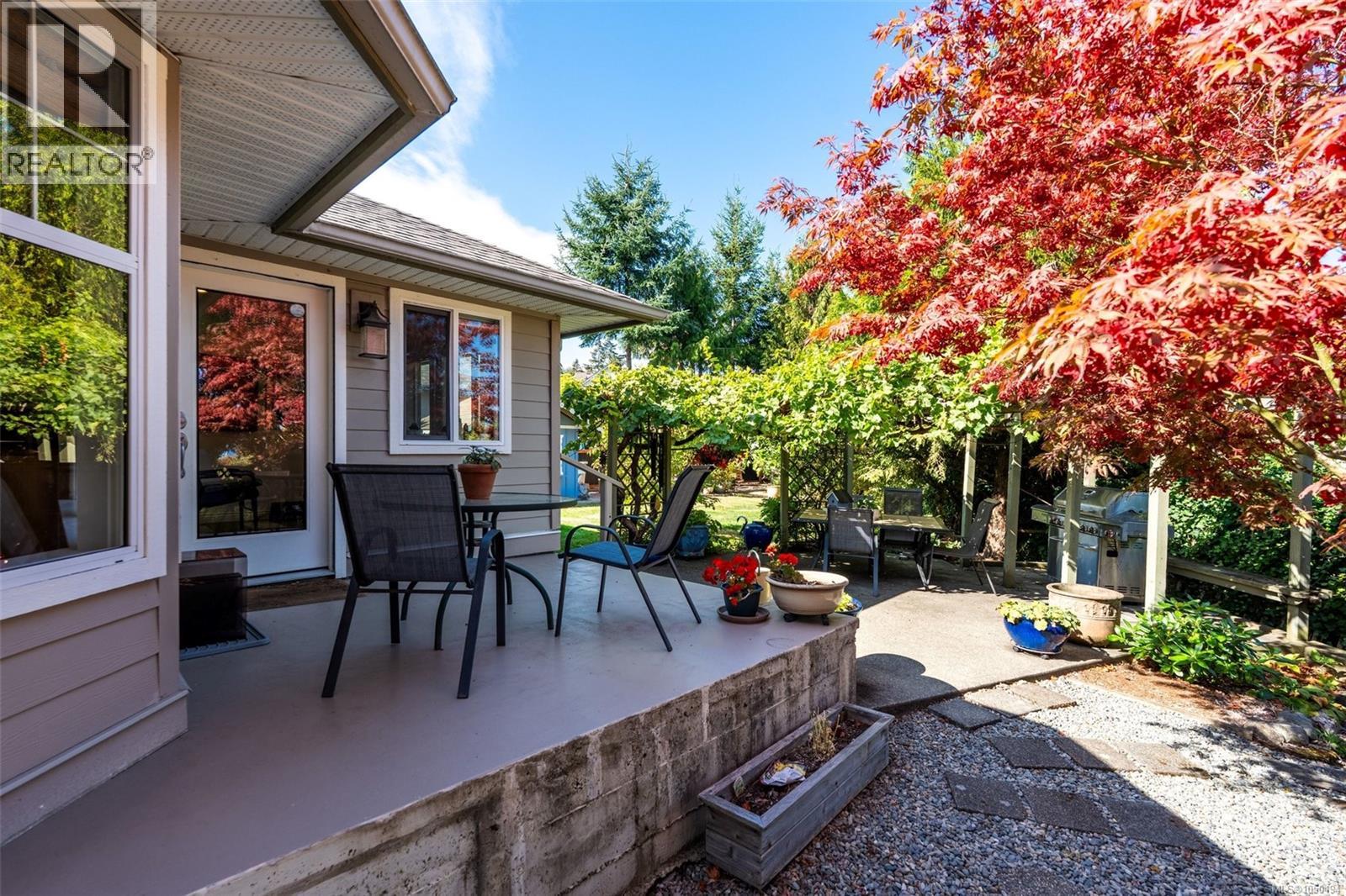 8102 Spinnaker Pl - 30