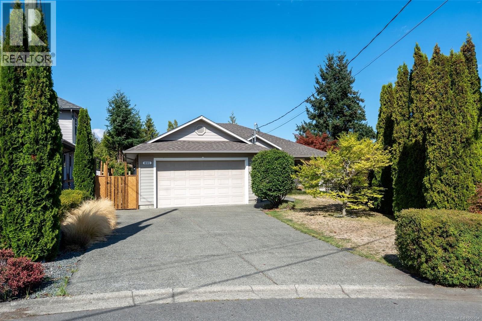 8102 Spinnaker Pl - Image 41