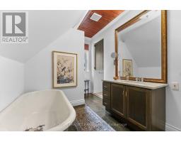 105 Halliday Creek Road, Greater Madawaska, ON K0J1H0 Photo 25
