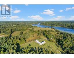 105 Halliday Creek Road, Greater Madawaska, ON K0J1H0 Photo 32