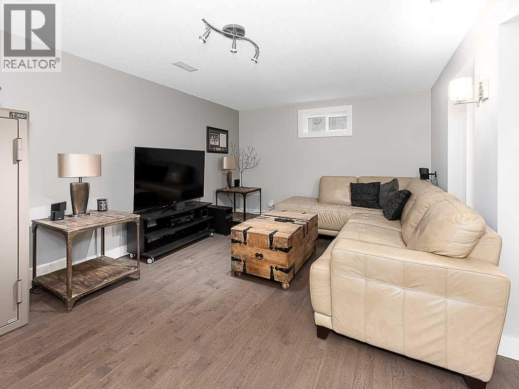 44 Winchester Crescent SW - Image 21