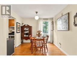16 Woodmount Crescent, Ottawa, ON K2E5R1 Photo 15