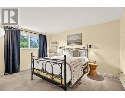 16 Woodmount Crescent, Ottawa, ON K2E5R1 Photo 21