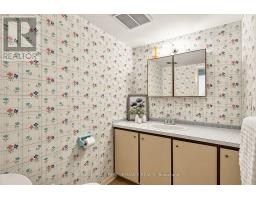 16 Woodmount Crescent, Ottawa, ON K2E5R1 Photo 32