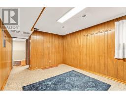 16 Woodmount Crescent, Ottawa, ON K2E5R1 Photo 34
