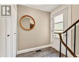 16 Woodmount Crescent, Ottawa, ON K2E5R1 Photo 6