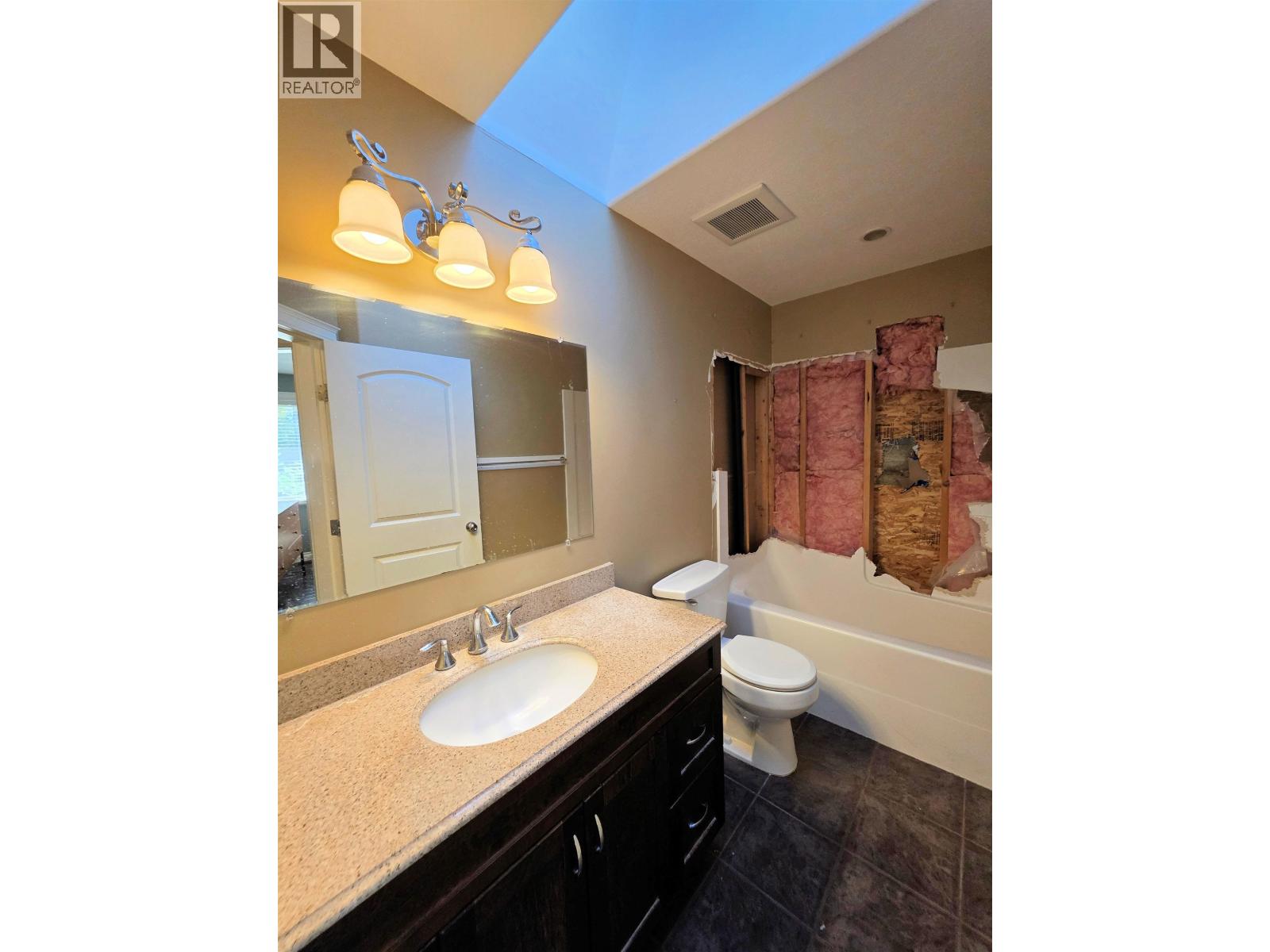 9122 REYNOLDS ROAD - 14