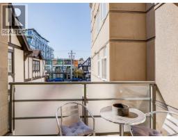 203 1022 Fort St, Victoria, BC V8V3K4 Photo 21