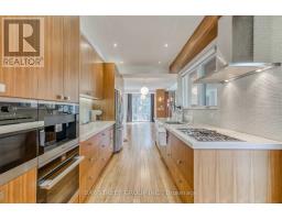 296 Borden Street, Toronto, ON M5S2N6 Photo 14