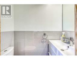296 Borden Street, Toronto, ON M5S2N6 Photo 15