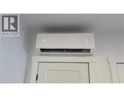 284 James Street N Unit# 3, Hamilton, ON L8R2L3 Photo 6