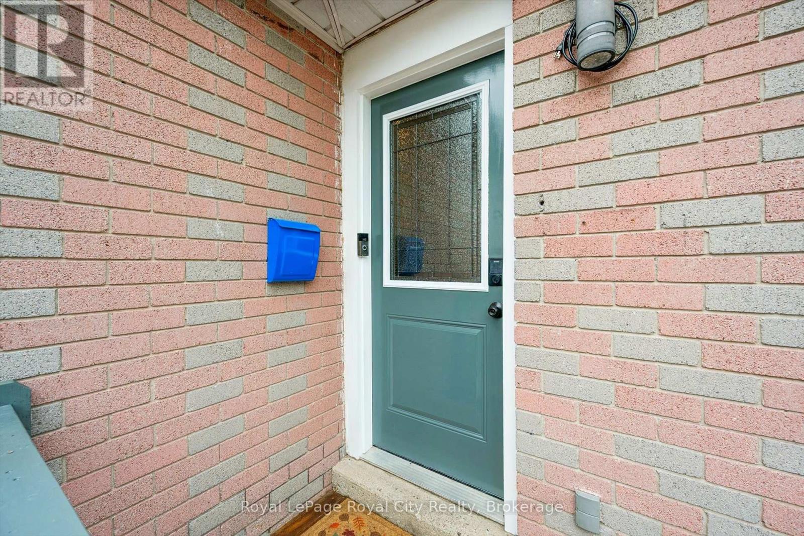 29 MCILWRAITH CRESCENT - 3
