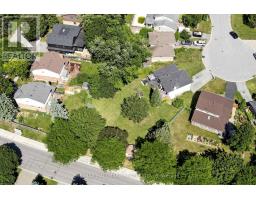 103 Spruce Street, Aurora, ON L4G3J6 Photo 6